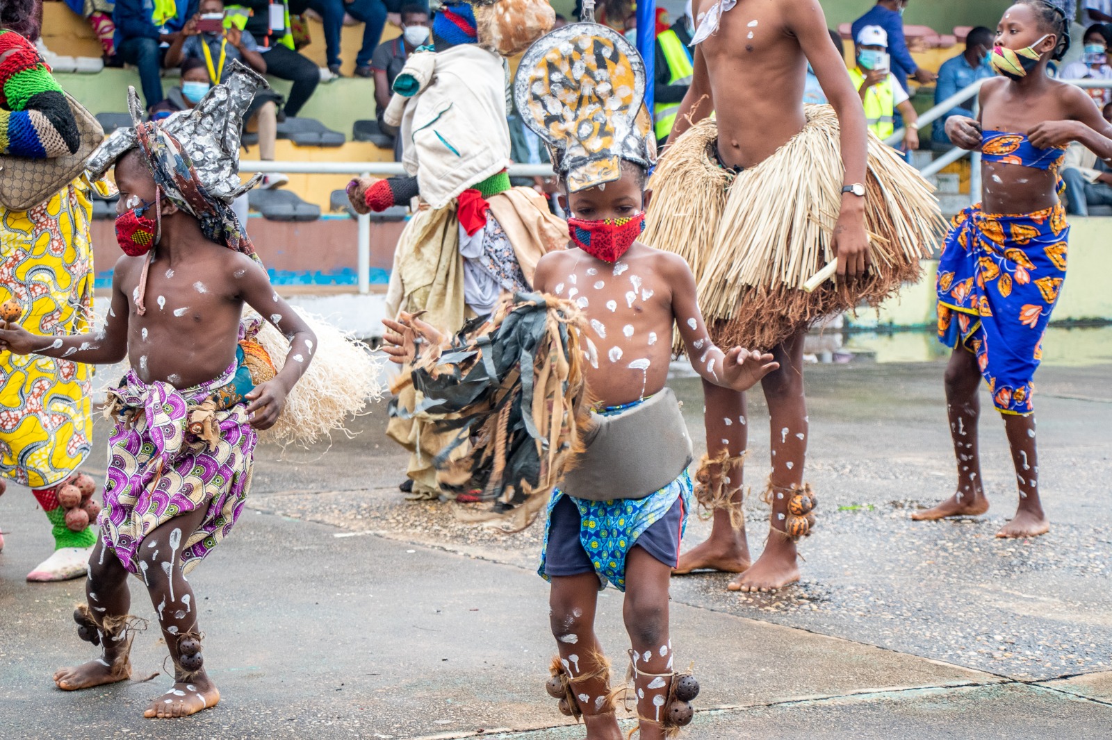 Tchianda dance performance in Angola
