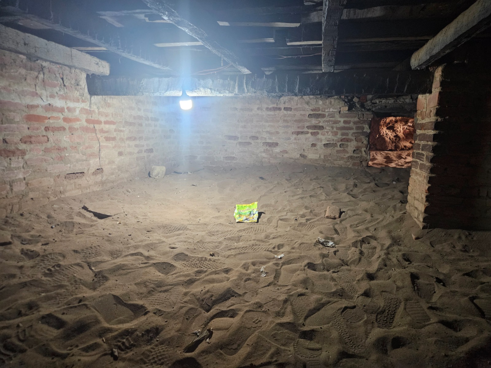 Hidden confinement space at Maison des Esclaves in Agbodrafo