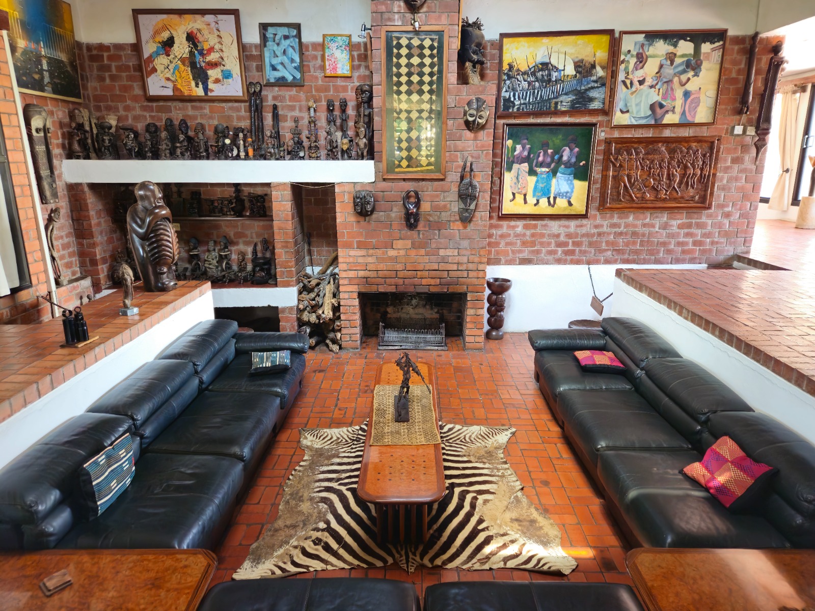 Art-filled interior at Chaminuka Lodge in Zambia